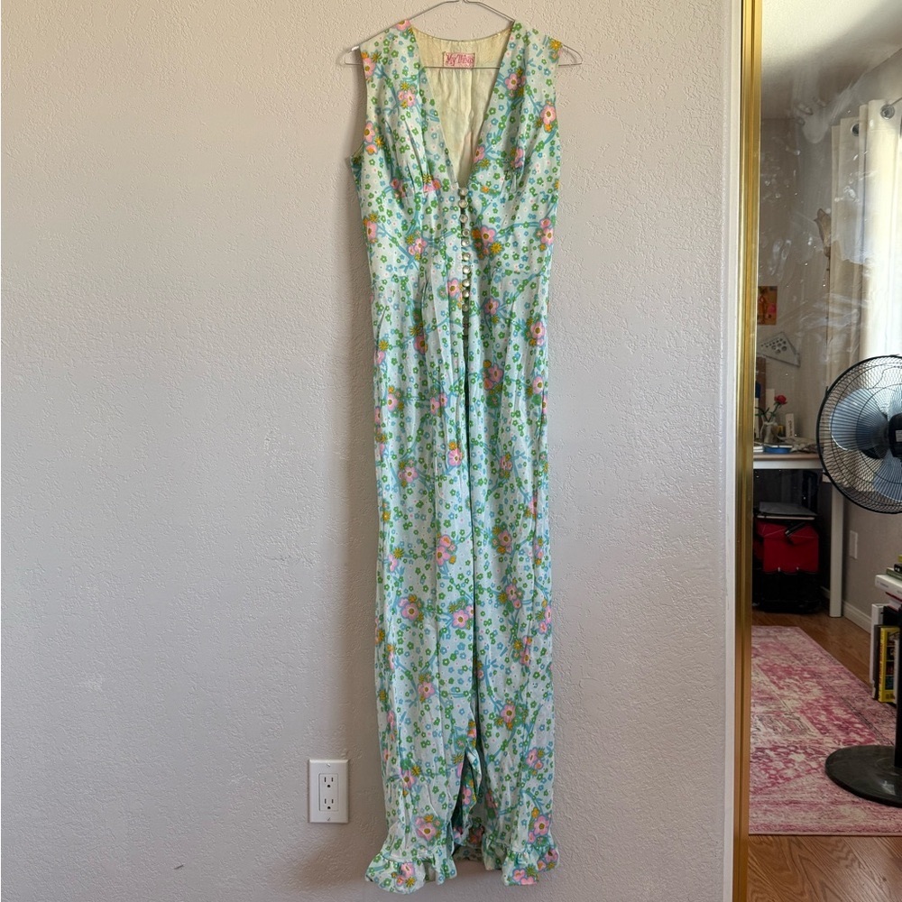 Dreamy vintage (1960s?) mermaid nightgown 🧜‍♀️